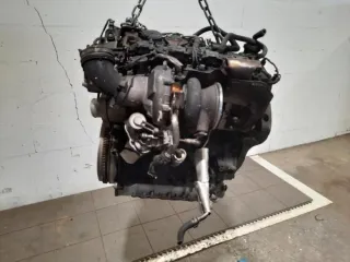 Motor Volkswagen Golf