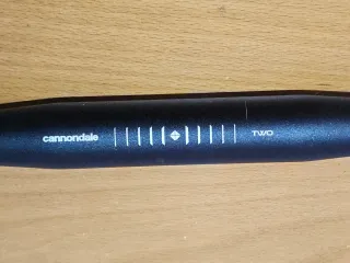 Manillar Bicicleta Cannondale, sillín Prologo