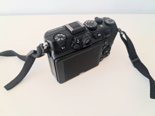 Cámara Nikon Coolpix P7100