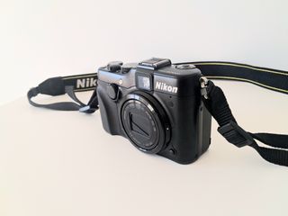 Cámara Nikon Coolpix P7100