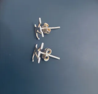 Pendientes Plata Peruana 950 Con diseño LV