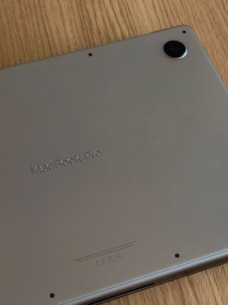 MacBook Pro 14” M1 Pro (2021) — 16Gb — IMPECABLE