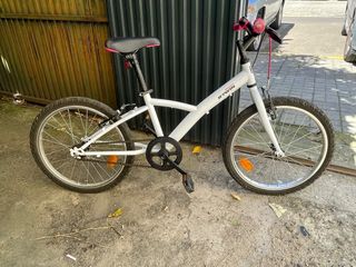 Bicicleta infantil B'TWIN blanca