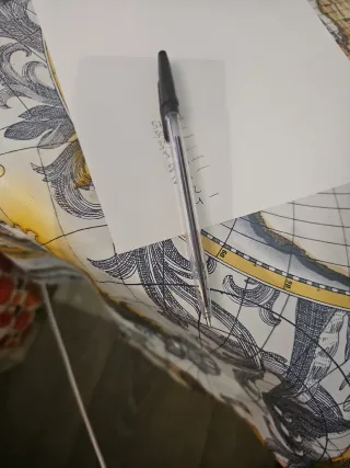 Bolígrafo de tinta negra