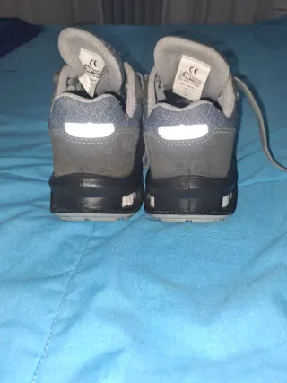 Zapatos de seguridad U-Power grises
