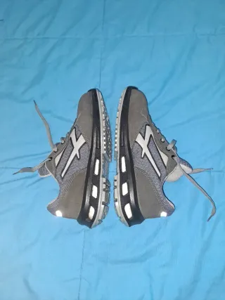 Zapatos de seguridad U-Power grises