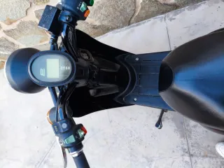 Scooter Eléctrica e-leaf Negra