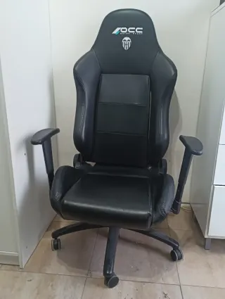 Silla Gaming AOCC Negra Cuero Sintético