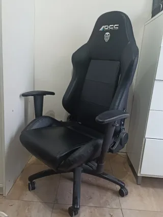Silla Gaming AOCC Negra Cuero Sintético