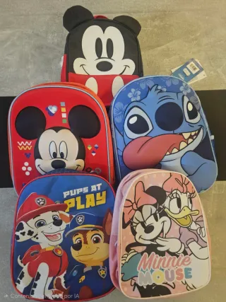 Lote de Mochilas , estiches  Disney,
