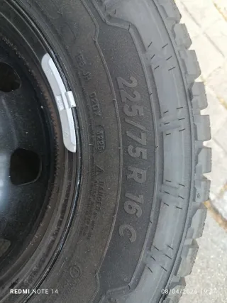 Llantas +neumático de repuesto 225/75R/16C