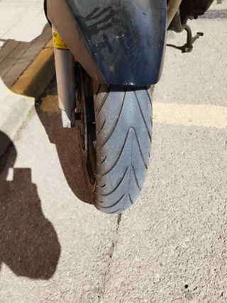 Suzuki Bandit 650 Negra