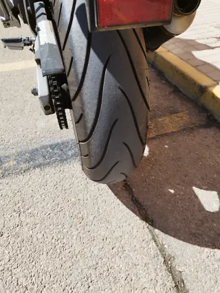Suzuki Bandit 650 Negra