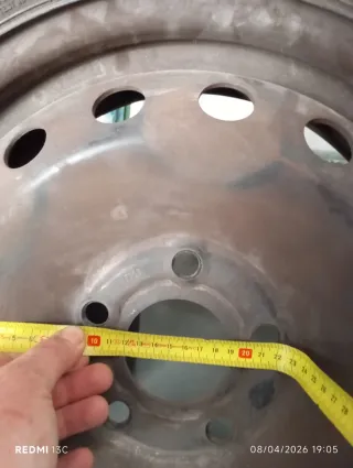 Se venden 3 llantas de 16 pulgadas a 20€ la unidad