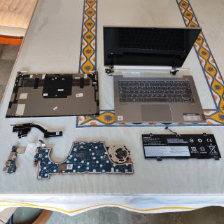 Portátil Lenovo IdeaPad S540 para repuestos