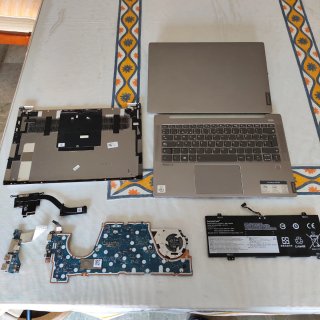 Portátil Lenovo IdeaPad S540 para repuestos