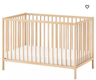 Cuna de madera haya IKEA granate