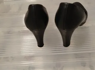 Zapatos de tacón negros Paco Herrero