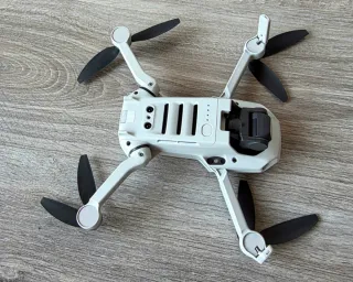 Dron DJI Mini 4K fly more combo + iPad Mini 4