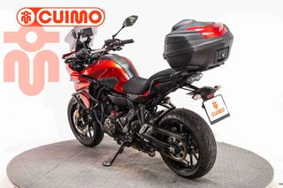 YAMAHA TRACER 7