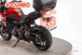 YAMAHA TRACER 7