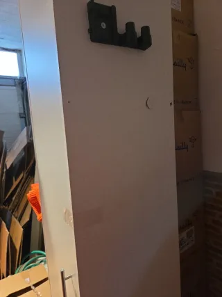 Armario blanco vestuarios