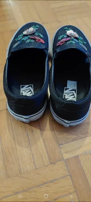 Vans slip on nere con fiori