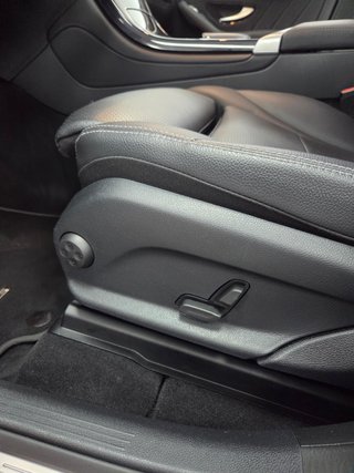 Mercedes-Benz GLC SUV (253) 2022