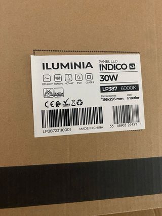 Panel LED INDICO 30W ILUMINIA + Marco sobre techo