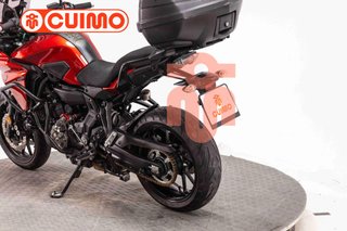 YAMAHA TRACER 7