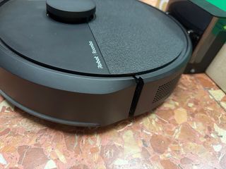 Roomba 105 Combo Robot Aspirador y Friegasuelos