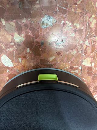 Roomba 105 Combo Robot Aspirador y Friegasuelos