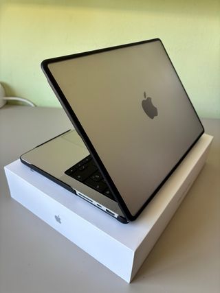 MacBook Pro 14'' M1 16GB 512GB + Caricatore + Scatola