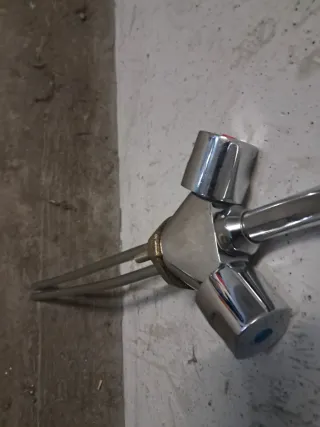 Grifo de cocina como nuevo