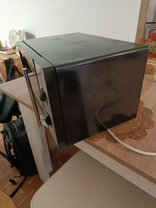 Microondas Daewoo KOG 634RS