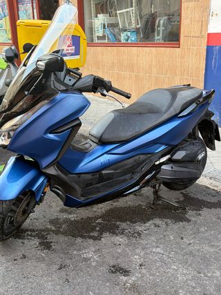 Honda Forza 125 Azul