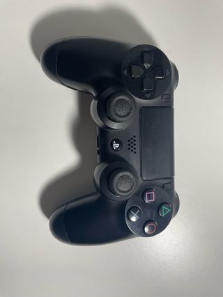 PS4 + Mando + FIFA 21 (Perfecto estado)