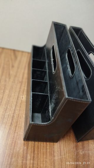 2 unidades. Organizador escritorio. 2 iguales