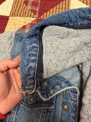 Chaqueta vaquera Pull&Bear con capucha