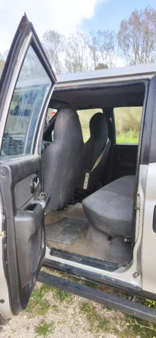 Mitsubishi L 200 2003