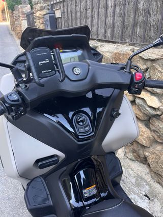Yamaha Tricity 300 Beige/Gris