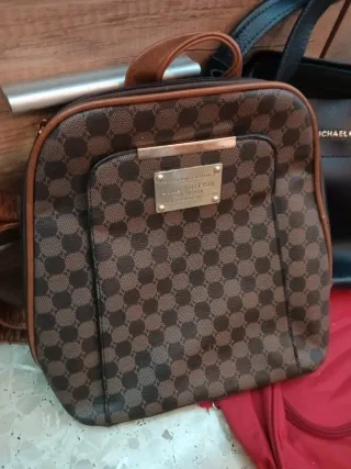 Lote bolsos y mochila