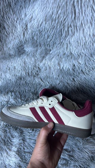 Zapatillas Adidas Samba OG Beige Granate Talla 38