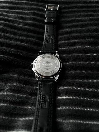 Reloj Lotus Junior Negro y Plateado