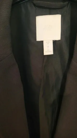 Blazer negro corte recto