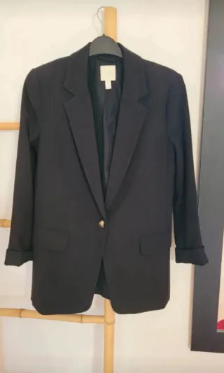 Blazer negro corte recto