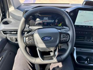Ford Tourneo Custom 2.5 Duratec PHEV 171 L1 eCVT