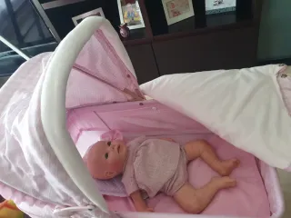 Cochecito de muñecas rosa