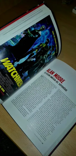 Libro Superhéroes, del Cómic al Cine