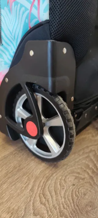 Mochila con ruedas diseño flamencos